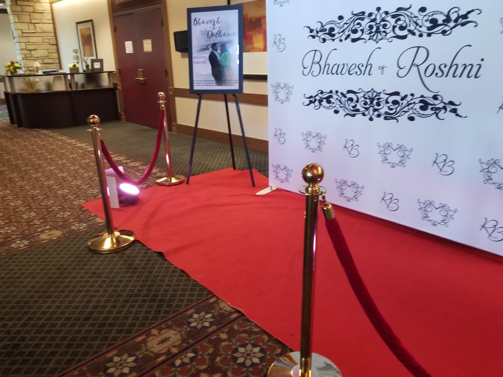 Instant Print VIP photo booth rental at Cincinnati wedding