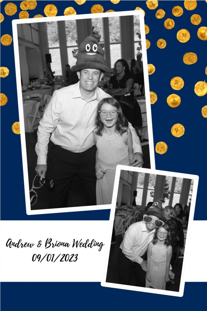 Mirror booth 4 different artworks example