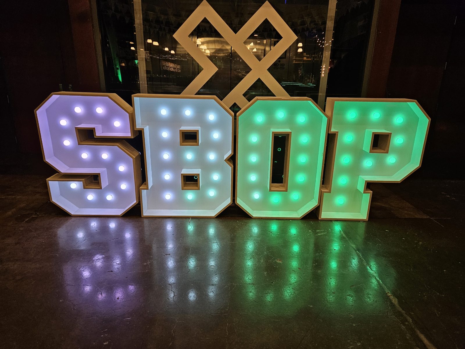 Giant LED marquee letter rentals Cincinnati Ohio