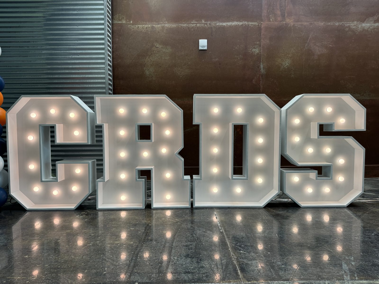 CRDS &mdash; Warm White at Venue